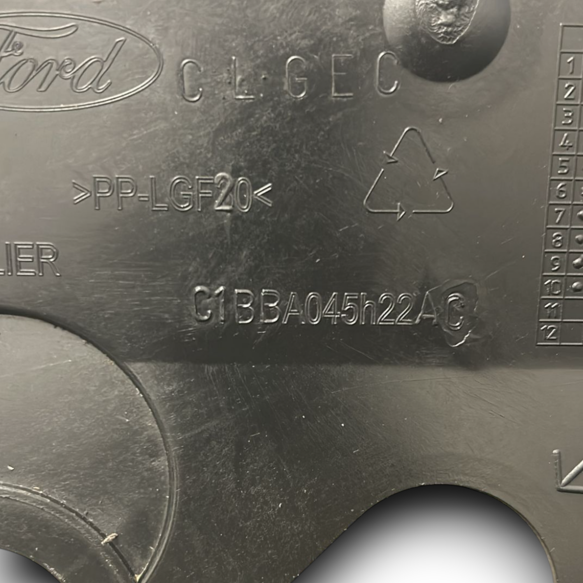 RICHTIGER INTERNEHMER FÜR FORD FIESTA VI COD: C1BBBA045H22AC (2008> 2017)