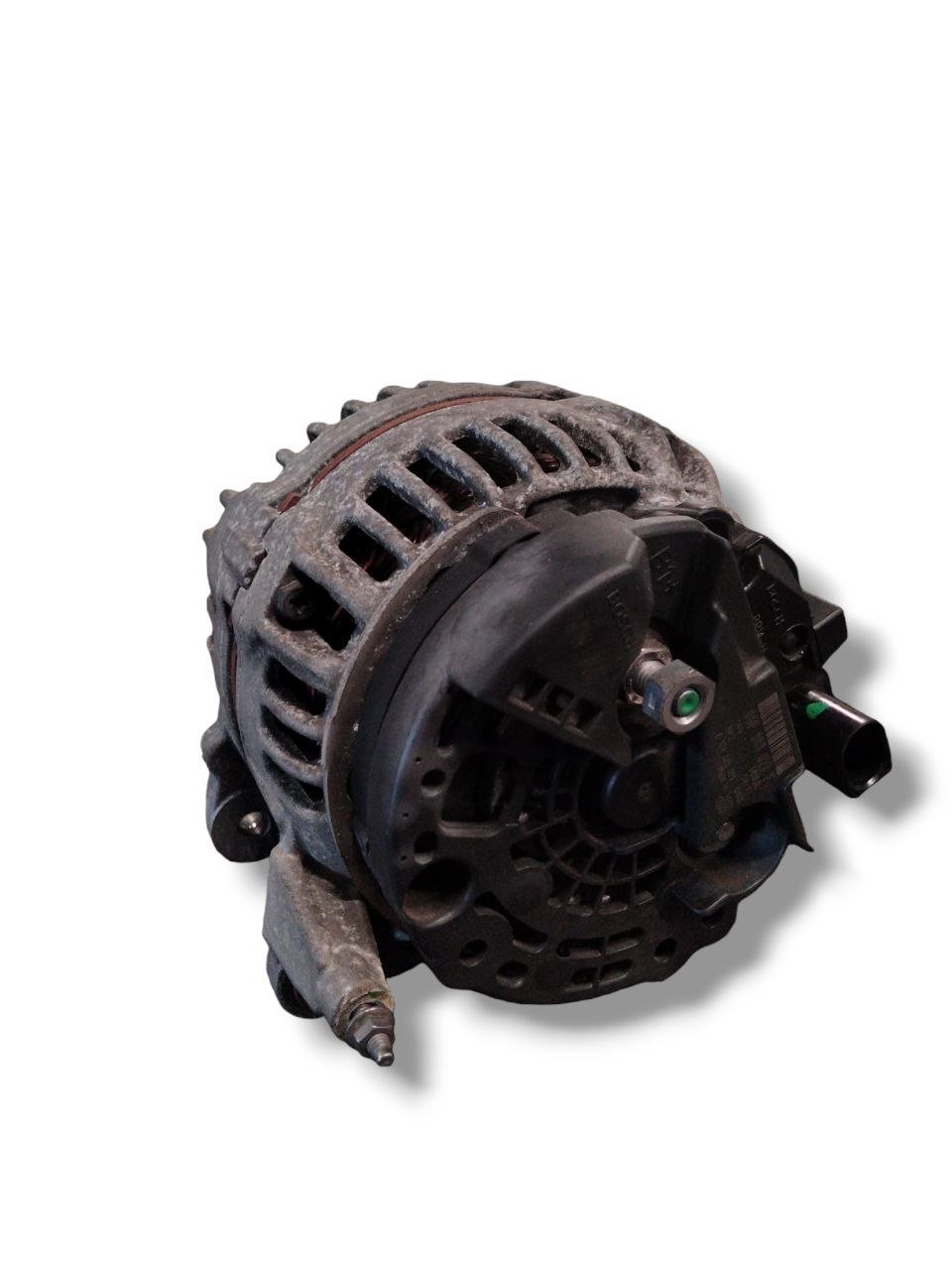 Alternatore Volkswagen Golf V 2.0 diesel (2003 - 2008) cod.0124525091 - 06F903023F - F&P CRASH SRLS - Ricambi Usati