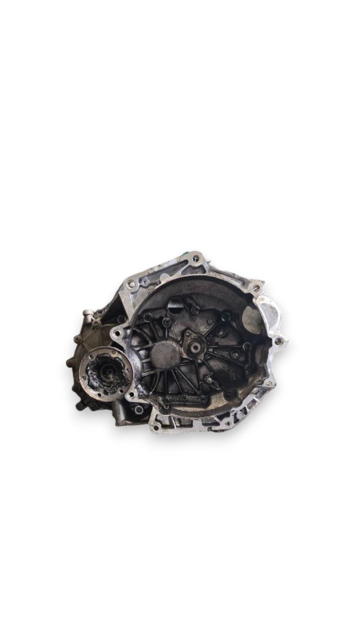 Cambio Manuale 5 Marce Volkswagen Golf VII 1.2 Benzina Cod : 02T301103BM (2012 - 2019) - F&P CRASH SRLS - Ricambi Usati