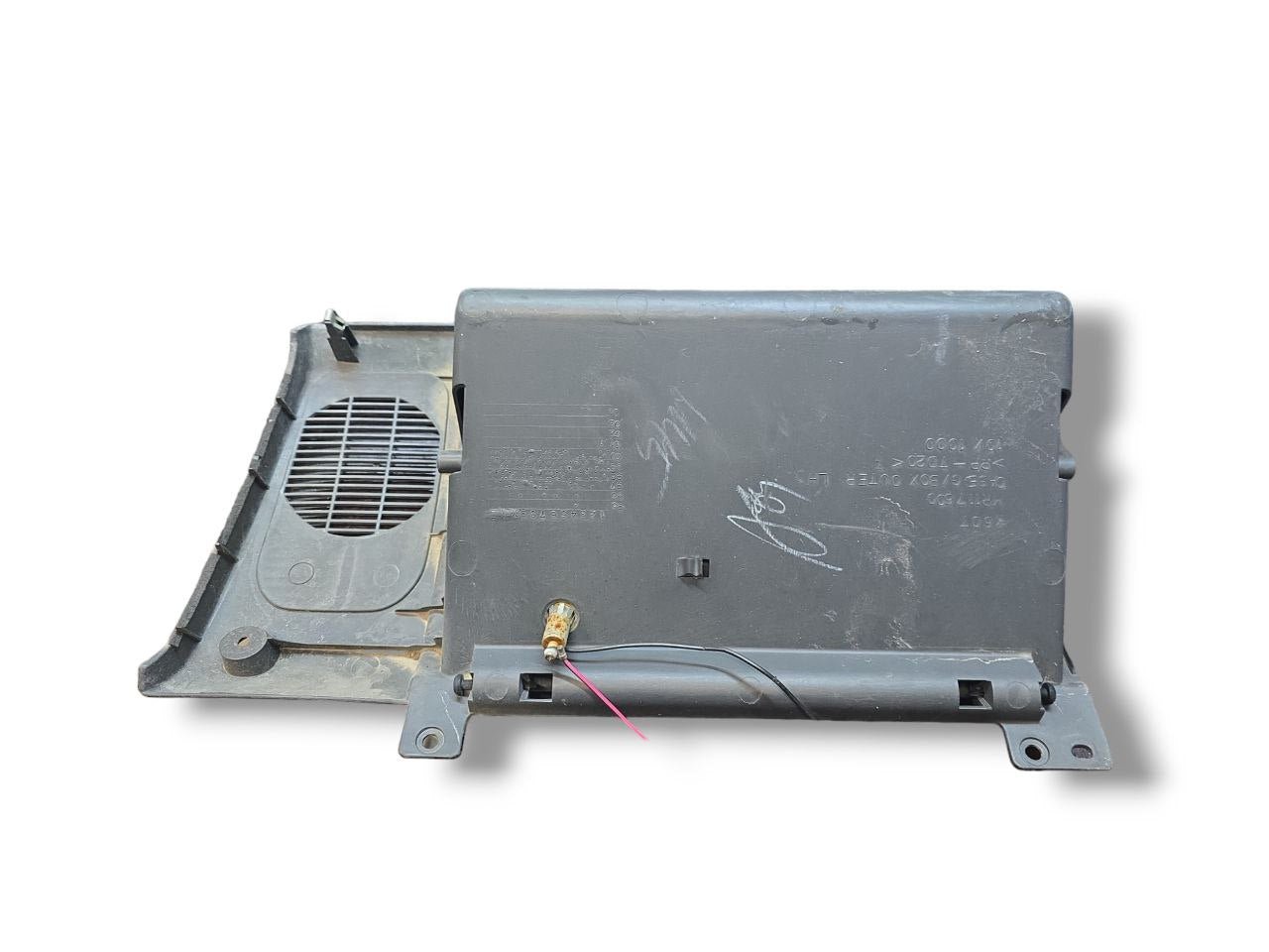 Cassetto / Vano Portaoggetti Mitsubishi L200 ( 1996 - 2005 ) Cod : MR117600 - F&P CRASH SRLS - Ricambi Usati