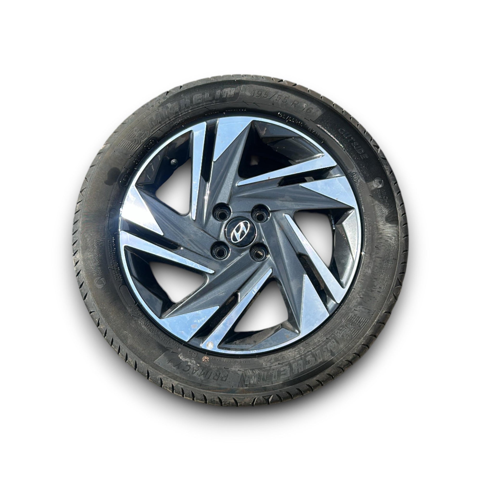Cerchio In Lega (DIAMANTATO) Hyundai I20 (BC3) cod.52910 - Q0200 (4 Fori / 195 / 65 R16) (2020 > ) - F&P CRASH SRLS - Ricambi Usati