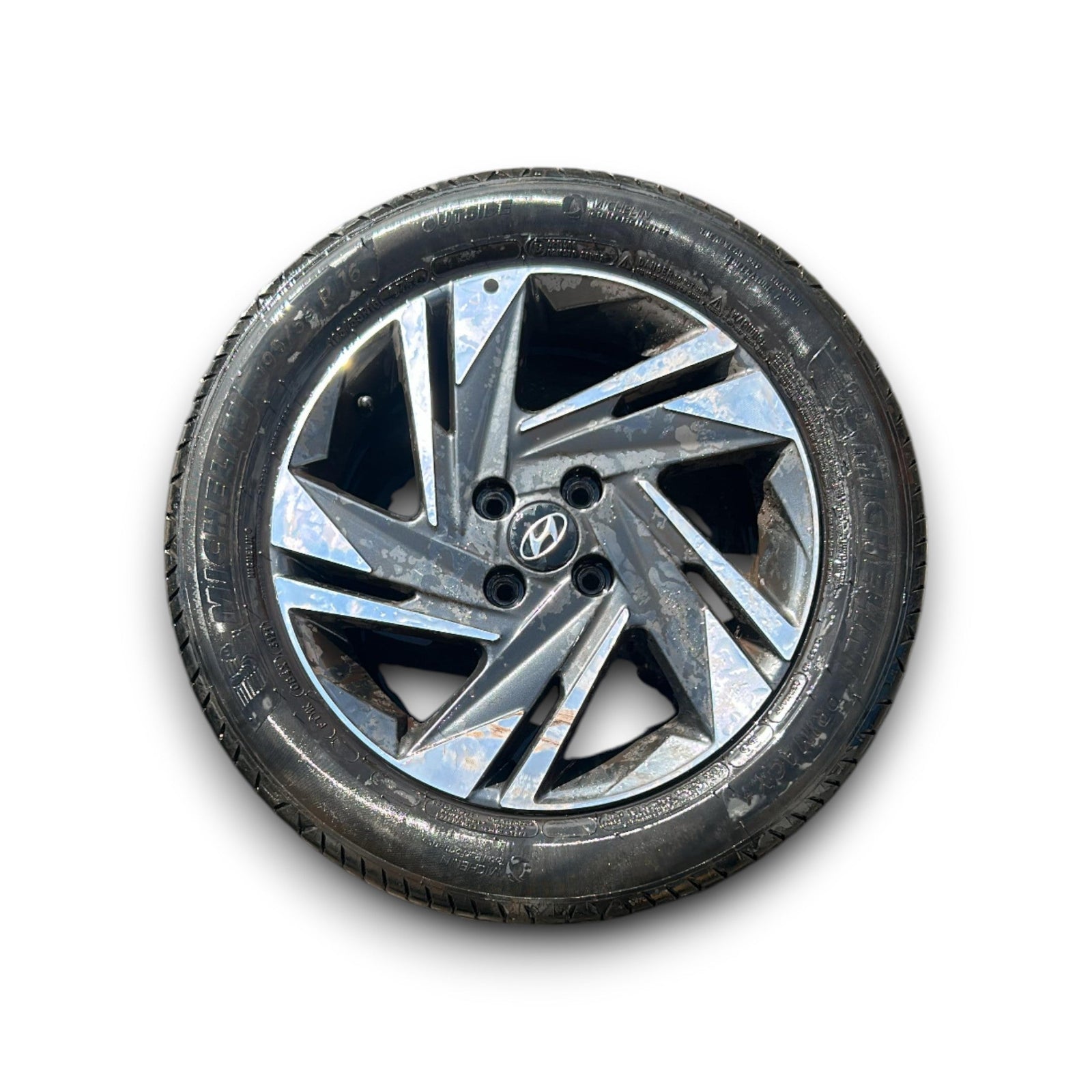 Cerchio In Lega (DIAMANTATO) Hyundai I20 (BC3) cod.52910 - Q0200 (4 Fori / 195 / 65 R16) (2020 > ) - F&P CRASH SRLS - Ricambi Usati
