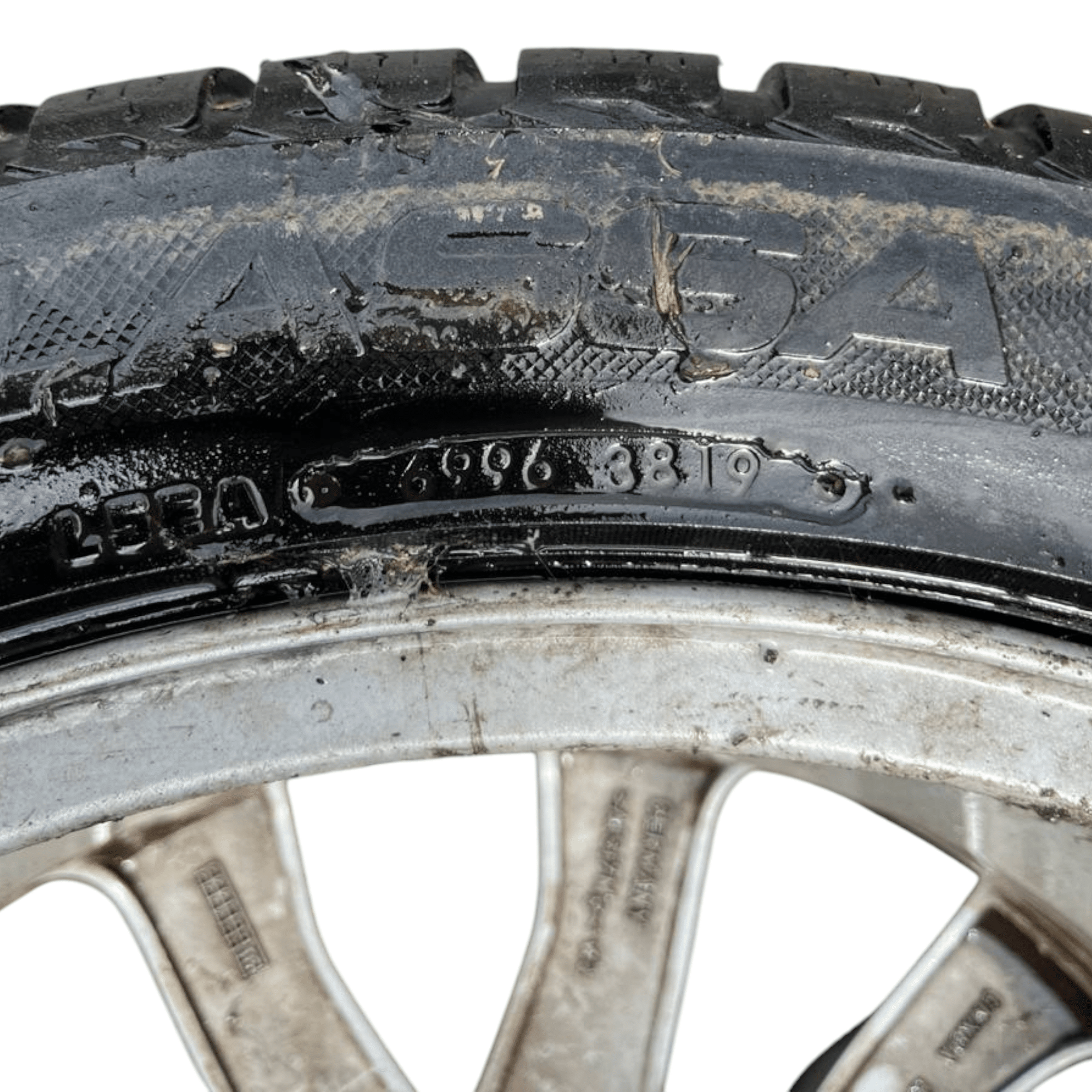 Cerchio in lega Range Rover Sport L320 (2005 - 2012) cod.DK6M - 1007 - MB / DK62 - 1007 - DB 275/40 R20 - F&P CRASH SRLS - Ricambi Usati