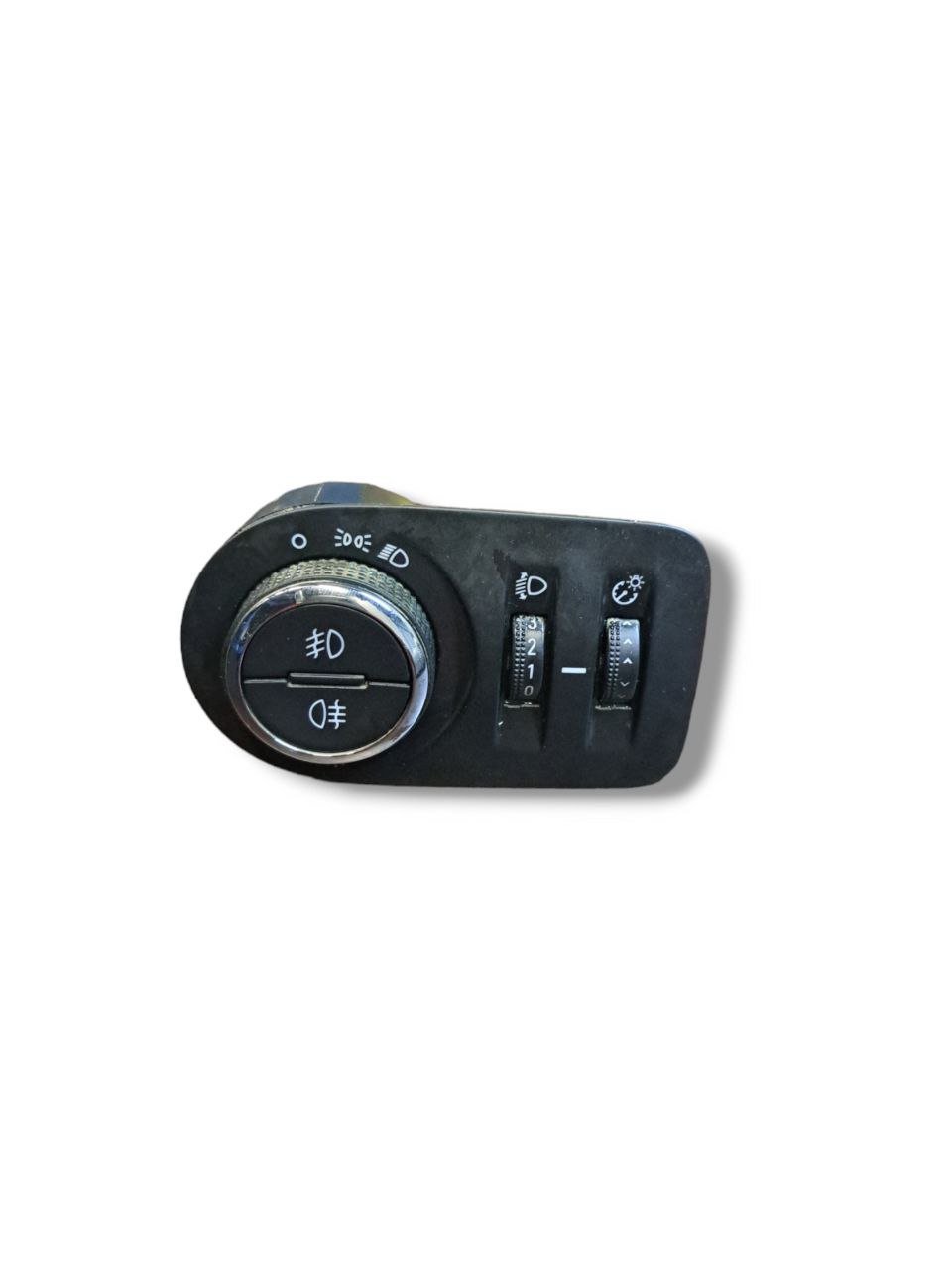 Comandi Regolazione Luci Opel Corsa E (2014- 2019) COD:13470445 - F&amp;P CRASH SRLS - Ricambi Usati