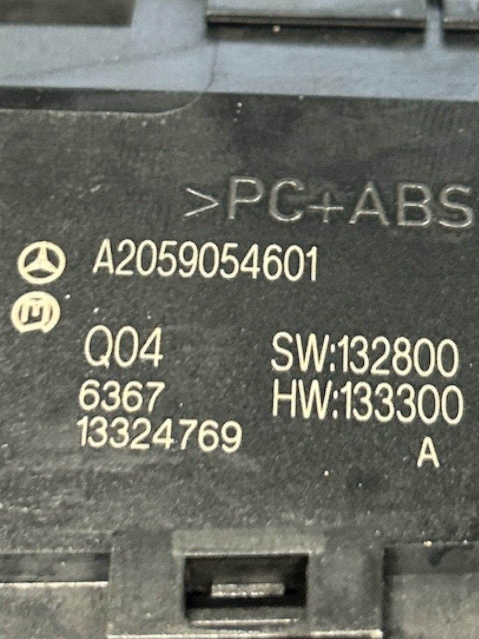 Comandi Stereo / Autoradio Mercedes Benz Classe C (W205) cod.A2059054601 (2014 > 2021) - F&P CRASH SRLS - Ricambi Usati