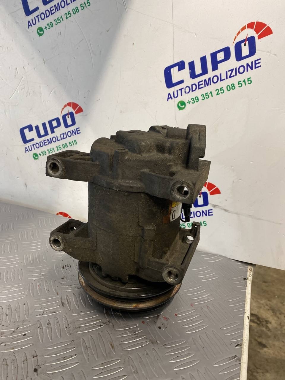 Compressore a/c clima Nissan almera 2.2 cod:EA051 92600bn301 - F&P CRASH SRLS - Ricambi Usati