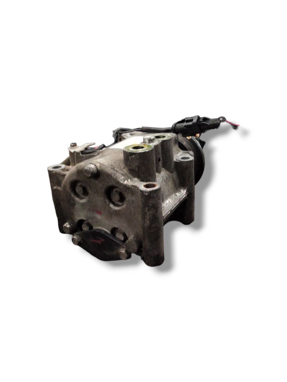 Compressore Aria Clima Ford Focus 1.8Diesel (1998-2005)cod. YS4H19D629AC - F&P CRASH SRLS - Ricambi Usati