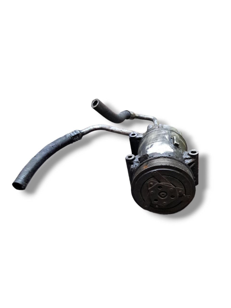 Compressore aria clima Renault Scenic 1.9 diesel (2007) COD:7711135808 - F&P CRASH SRLS - Ricambi Usati