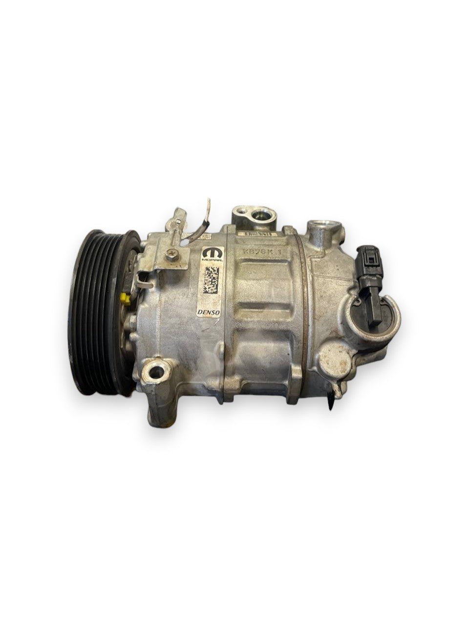 Compressore Aria Condizionata Alfa Romeo Stelvio 949 / Alfa Romeo Giulia 2 2.2d (2016>) cod: 50537004 - F&P CRASH SRLS - Ricambi Usati