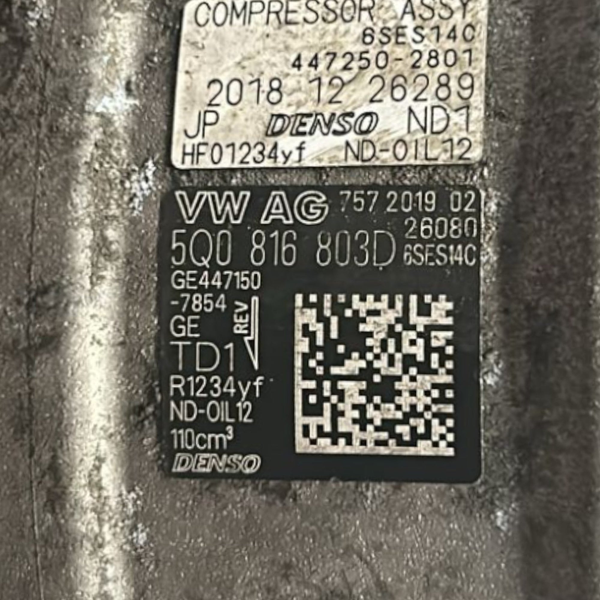 Compressore Aria Condizionata Volkswagen Golf VII cod.5Q0816803D 1.6 Diesel (2012 > 2019) - F&P CRASH SRLS - Ricambi Usati