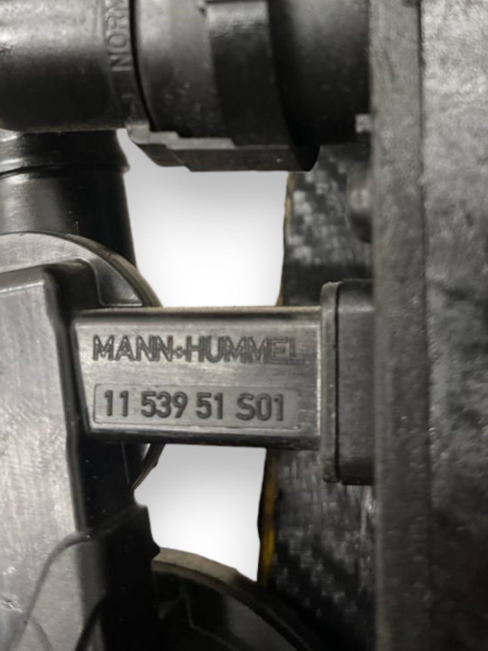 Coperchio Punterie Audi A6 C6 / Audi TT 3.0 tdi (2004 al 2012) cod: 1153951S01 - F&P CRASH SRLS - Ricambi Usati