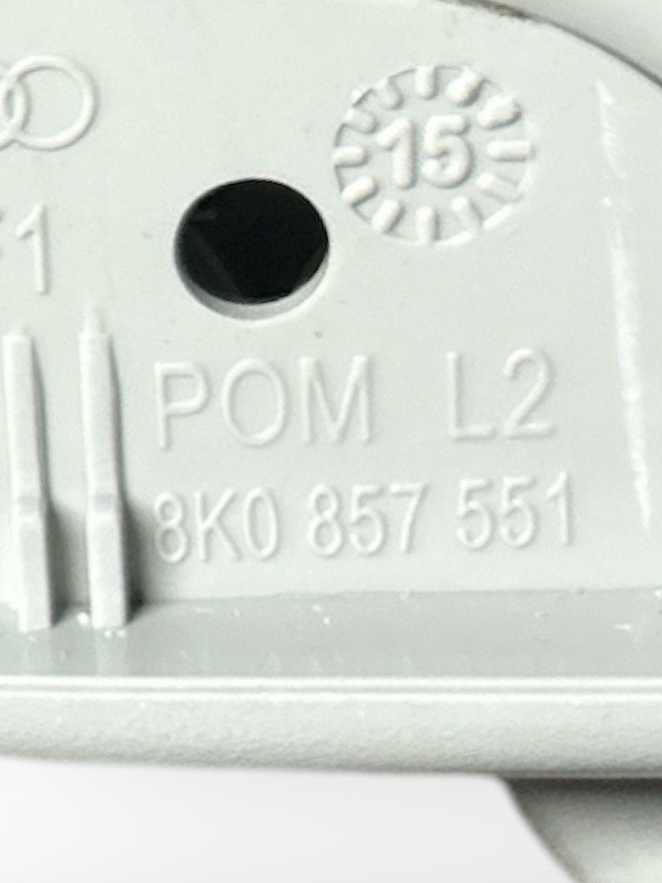 Coppia Alette Parasole Audi A4 (8K) (2008 > 2016) cod.8K0857551 cod.8K0857552 - F&P CRASH SRLS - Ricambi Usati
