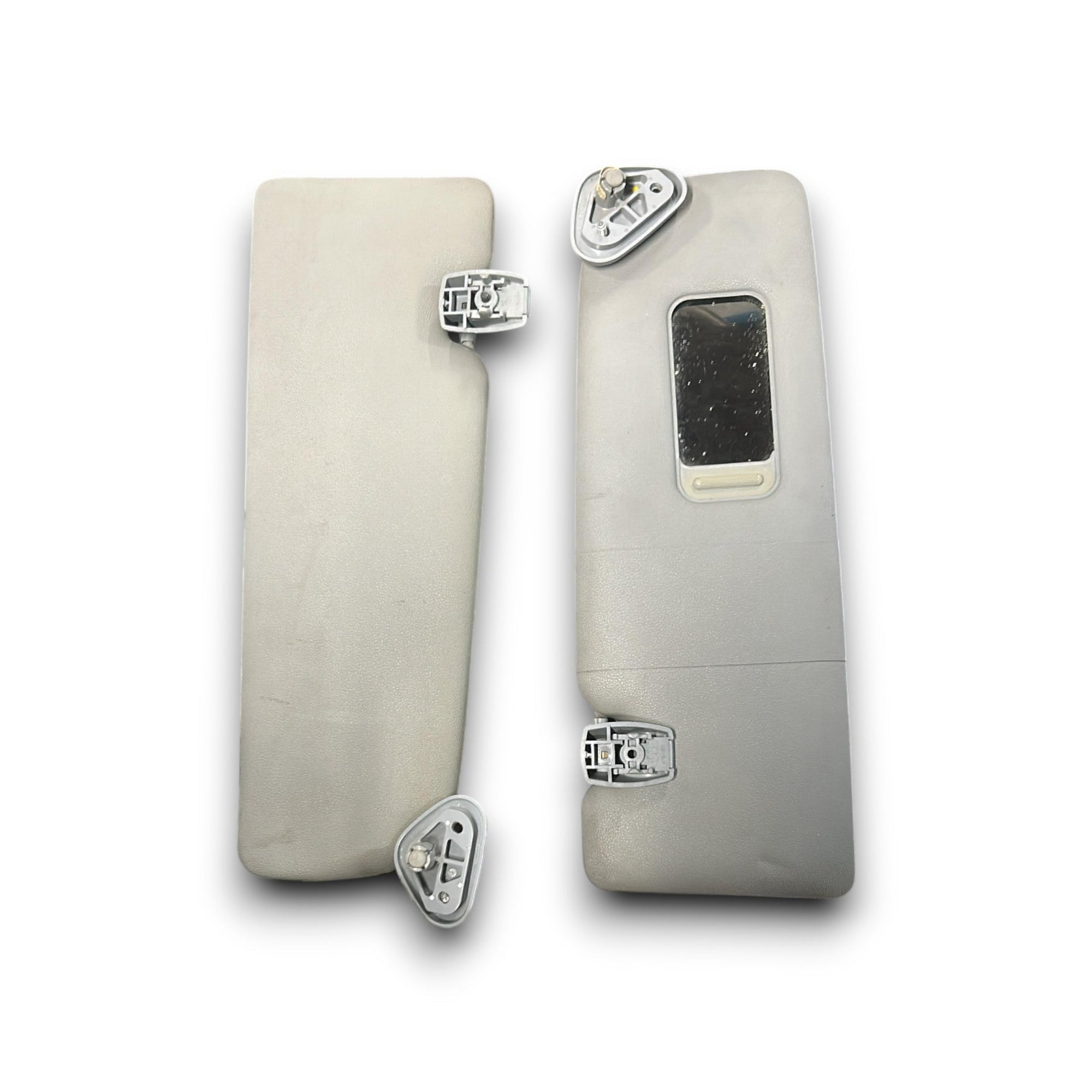 Coppia Alette Parasole BMW Serie 1 (E87) cod.7120559 (2004 > 2013) - F&P CRASH SRLS - Ricambi Usati