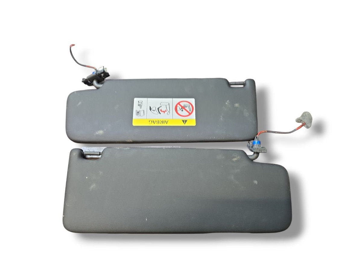Coppia Alette Parasole Seat Leon ( 2013 - 2019 ) Cod : 5F0867551AJ - F&amp;P CRASH SRLS - Ricambi Usati