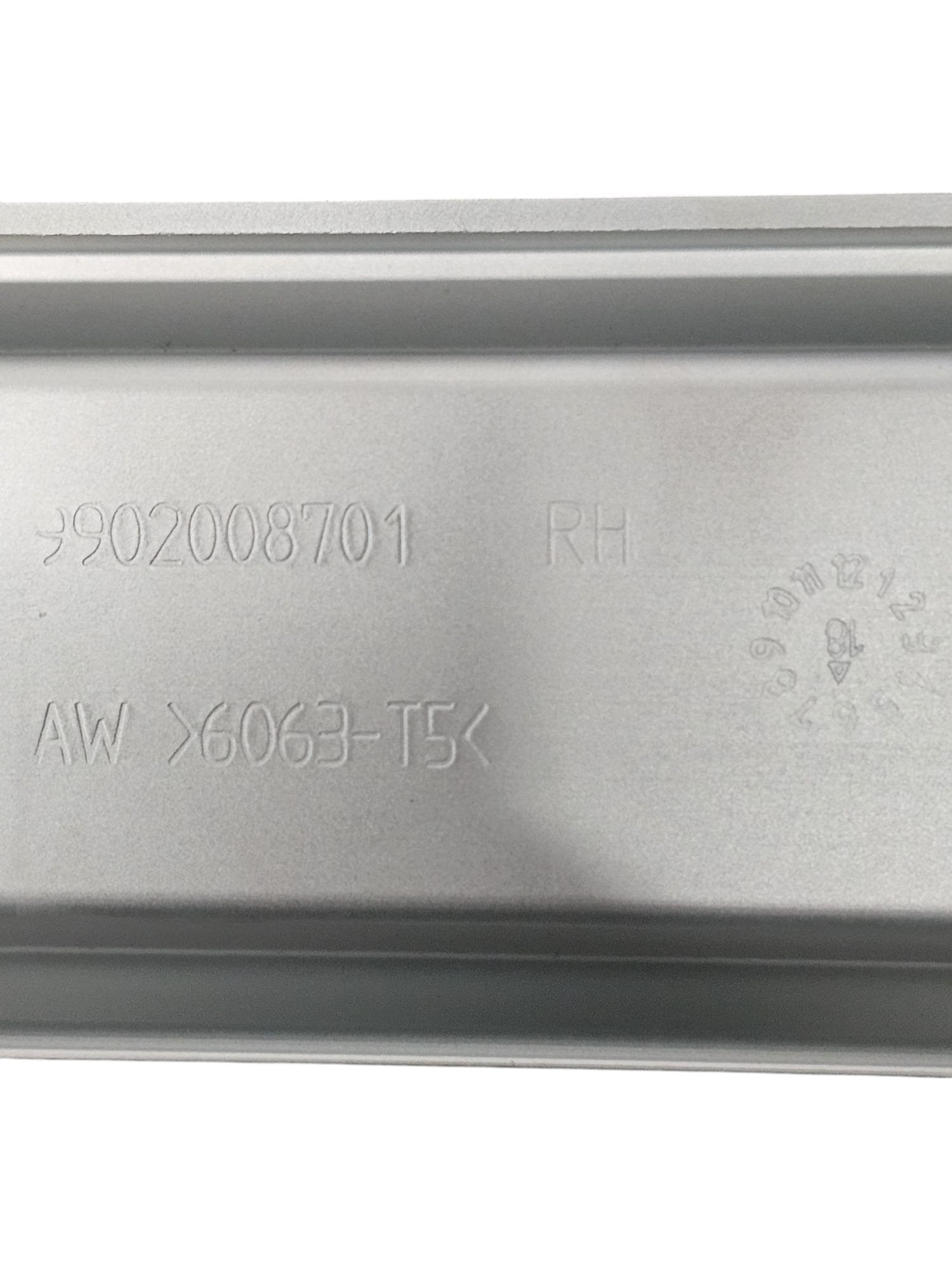 Coppia Guide Bagagliaio BMW X3 G01 (2017 - >) Cod:9902008701 - F&P CRASH SRLS - Ricambi Usati