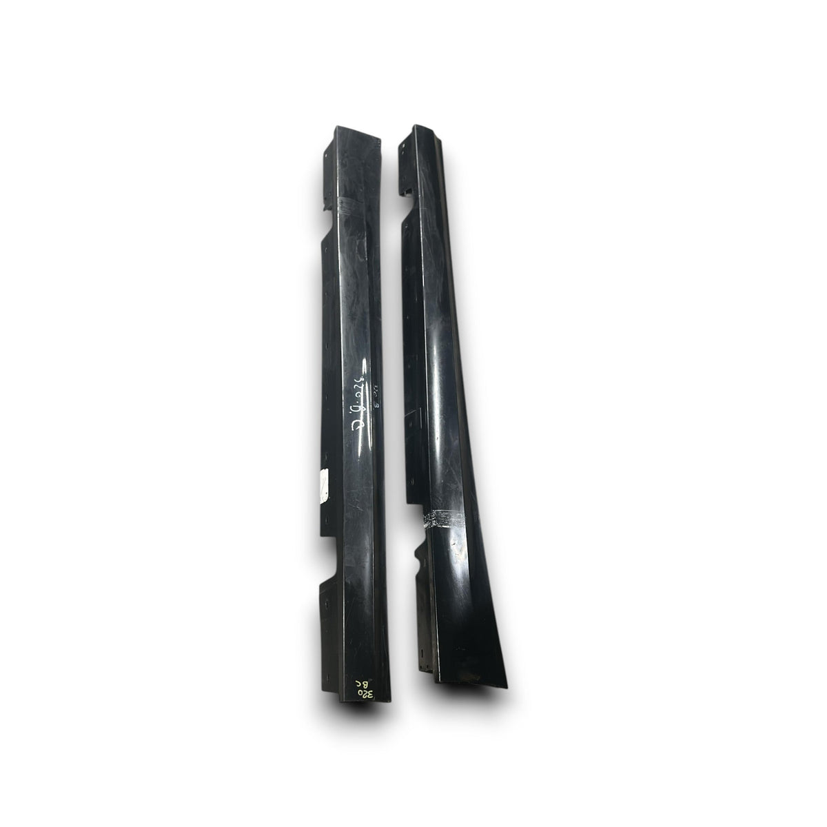 Coppia Minigonne Nere BMW Serie 3 (E90) Berlina cod.7202652 (2005 &gt; 2013) cod.7202651 - F&amp;P CRASH SRLS - Ricambi Usati