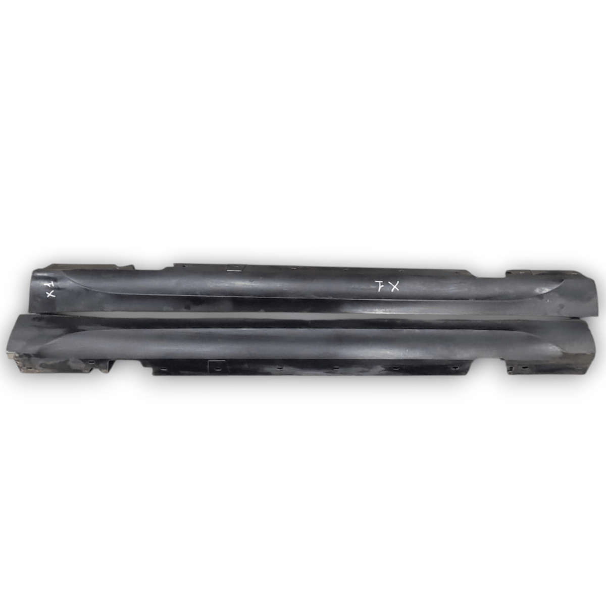 Coppia Minigonne / Sotto Porta Bmw X1 E84 COD: 51122990169 (2009 - 2015) - F&amp;P CRASH SRLS - Ricambi Usati