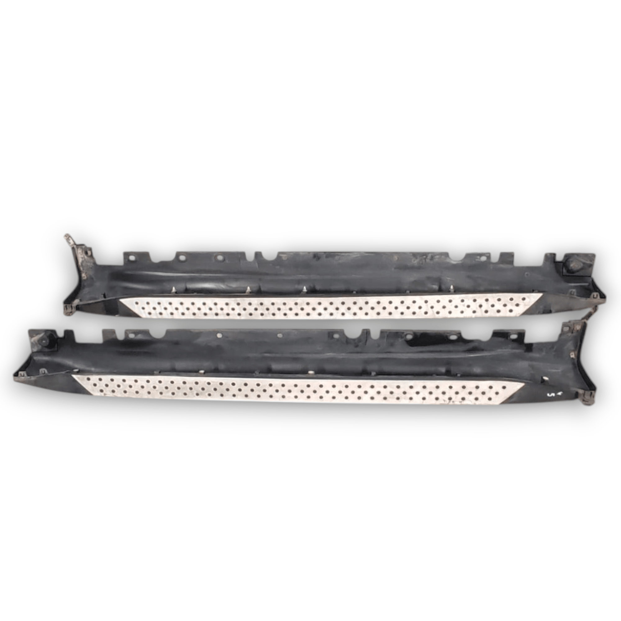 Coppia Minigonne / Sotto Porta Bmw X5 E70 COD: 51777163556 (2006 - 2013) - F&P CRASH SRLS - Ricambi Usati