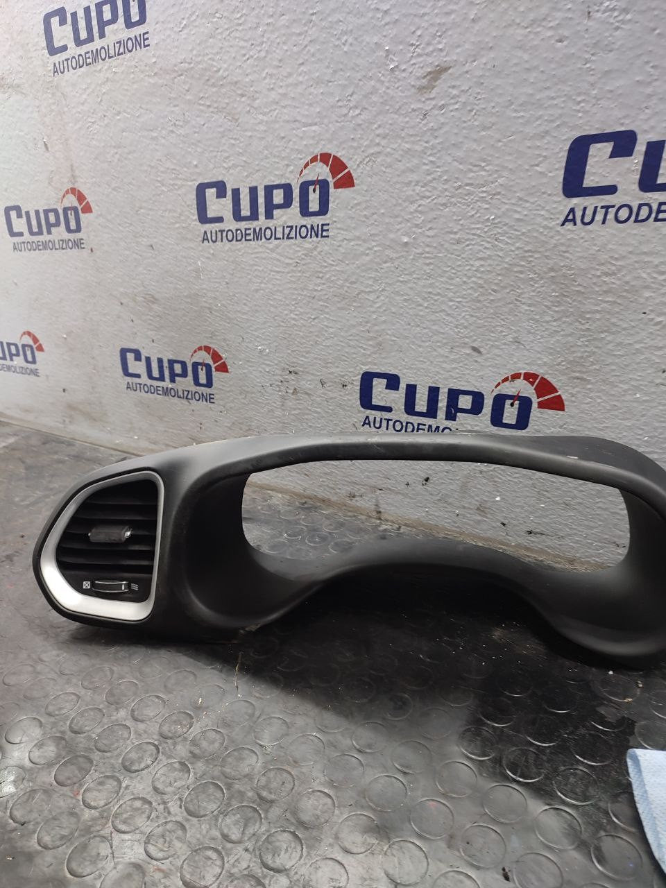 Cornice tachimetro Jeep Renegade ( 2017 ) - F&P CRASH SRLS - Ricambi Usati