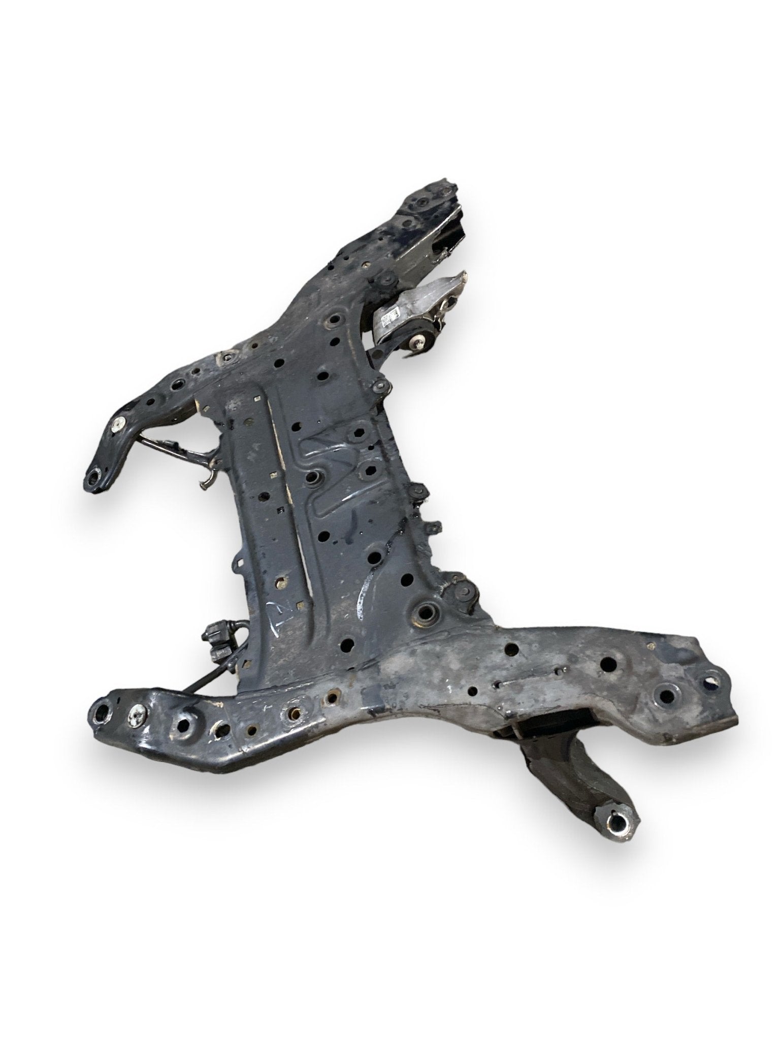 Culla motore anteriore Bmw X1 2.0D ( F48-2018) COD:6872729 - F&P CRASH SRLS - Ricambi Usati