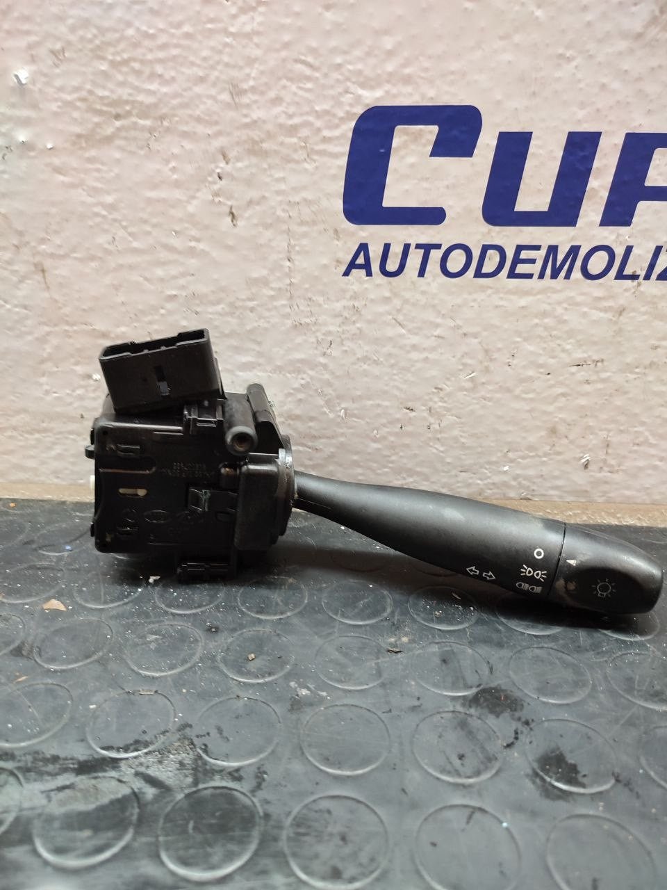 Devio Luci HYUNDAI i10 1.1 (2008) b cod: 202007968 - F&P CRASH SRLS - Ricambi Usati