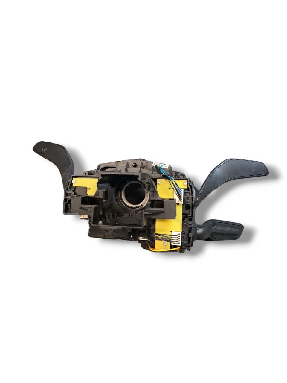 Devioluci Audi A3 8V ( 2015 - 2020) COD:82A953521A - F&P CRASH SRLS - Ricambi Usati