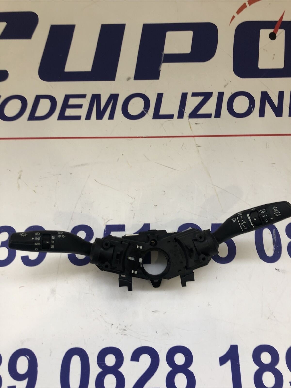 DEVIOLUCI Comando Frecce KIA Sportage Serie 2017 1.7 D 440787 93404-F1960 - F&P CRASH SRLS - Ricambi Usati