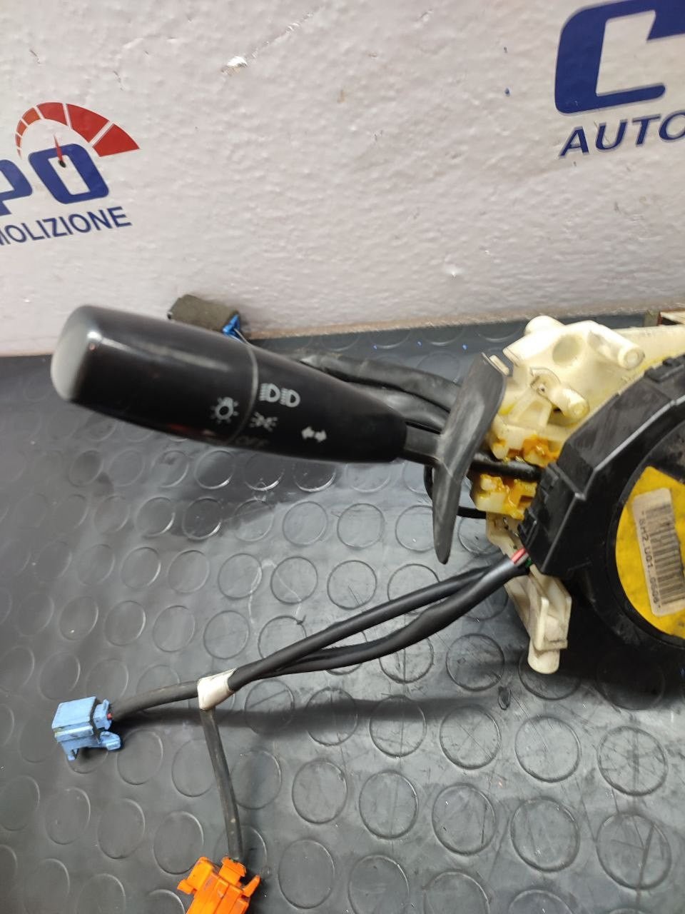 Devioluci Kia Sportage '98 cod 469310 - F&P CRASH SRLS - Ricambi Usati