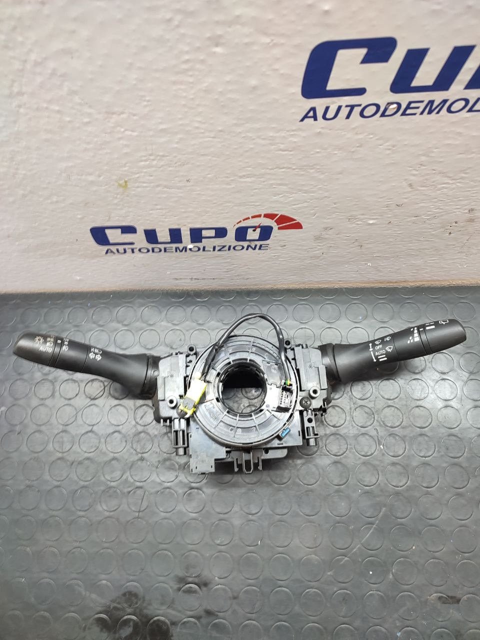 Devioluci Nissan X-trail III ( T32 ) cod 25554 4ce0a - F&P CRASH SRLS - Ricambi Usati