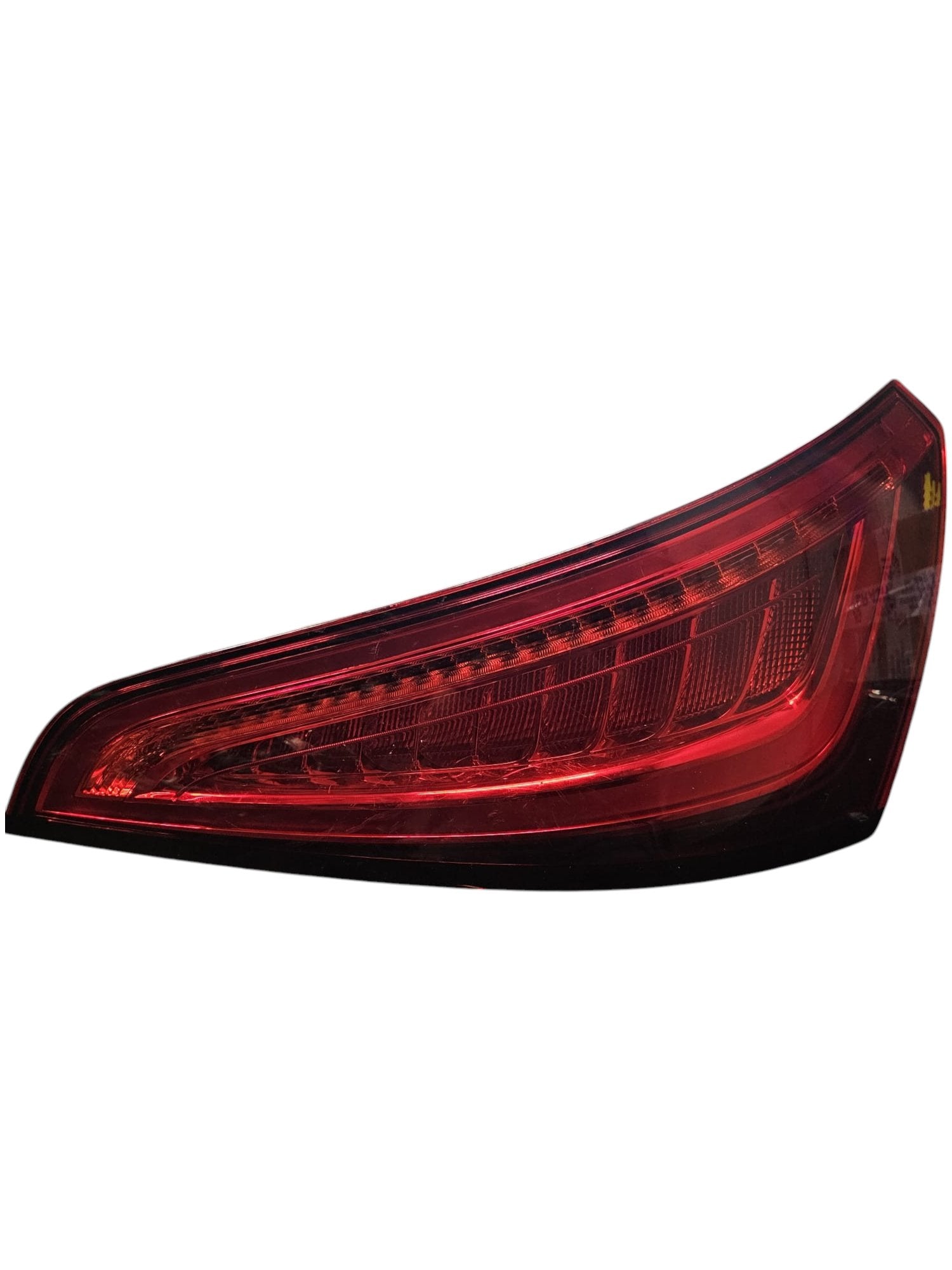 Fanale / Stop Posteriore Destro Led Audi Q5 (2017 - >) Cod:8R0945094C - F&P CRASH SRLS - Ricambi Usati