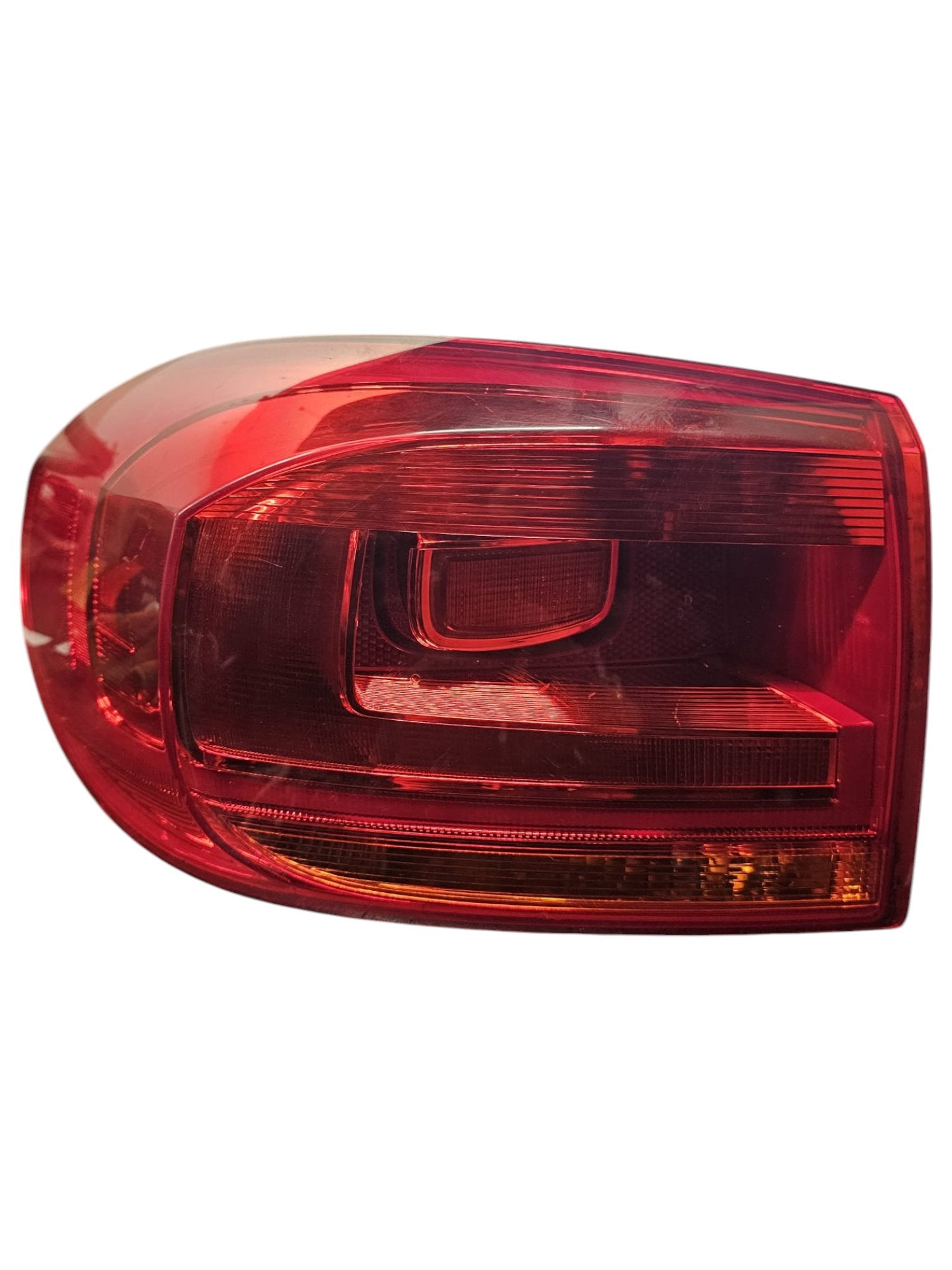 Fanale Stop Posteriore Esterno Sinistro Volkswagen Tiguan 5N Cod:5N0945257D (2011 - 2016) - F&P CRASH SRLS - Ricambi Usati
