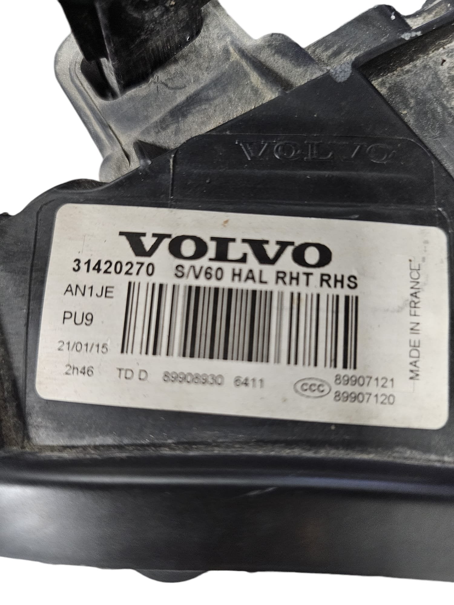 Faro / Fanale Alogeno Anteriore Destro Volvo V60 (2010 - 2018) Cod:31420270 - F&P CRASH SRLS - Ricambi Usati