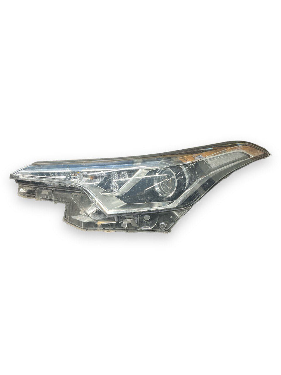 Faro Fanale Anteriore Sinistro LED Toyota C-HR ( 2021 ) cod : 81150-F4031-00 - F&P CRASH SRLS - Ricambi Usati