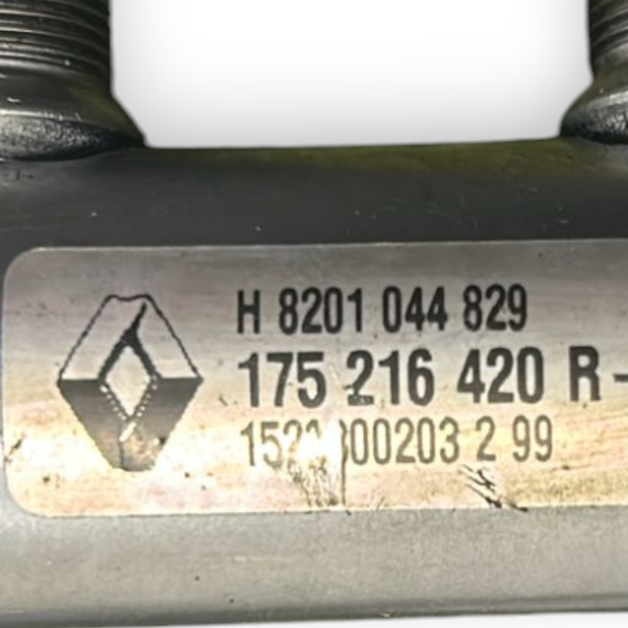 Flauto Iniettori Mercedes Benz Classe C (W205) 1.6 Diesel cod.175216420R (2014 > 2021) - F&P CRASH SRLS - Ricambi Usati