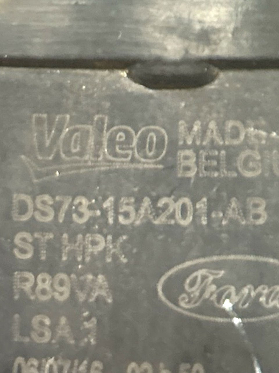 Ford S - Max 2.0 Diesel (2015 > ) cod.DS7315A201AB Faro / Fanalino Fendinebbia Alogeno Anteriore - F&P CRASH SRLS - Ricambi Usati