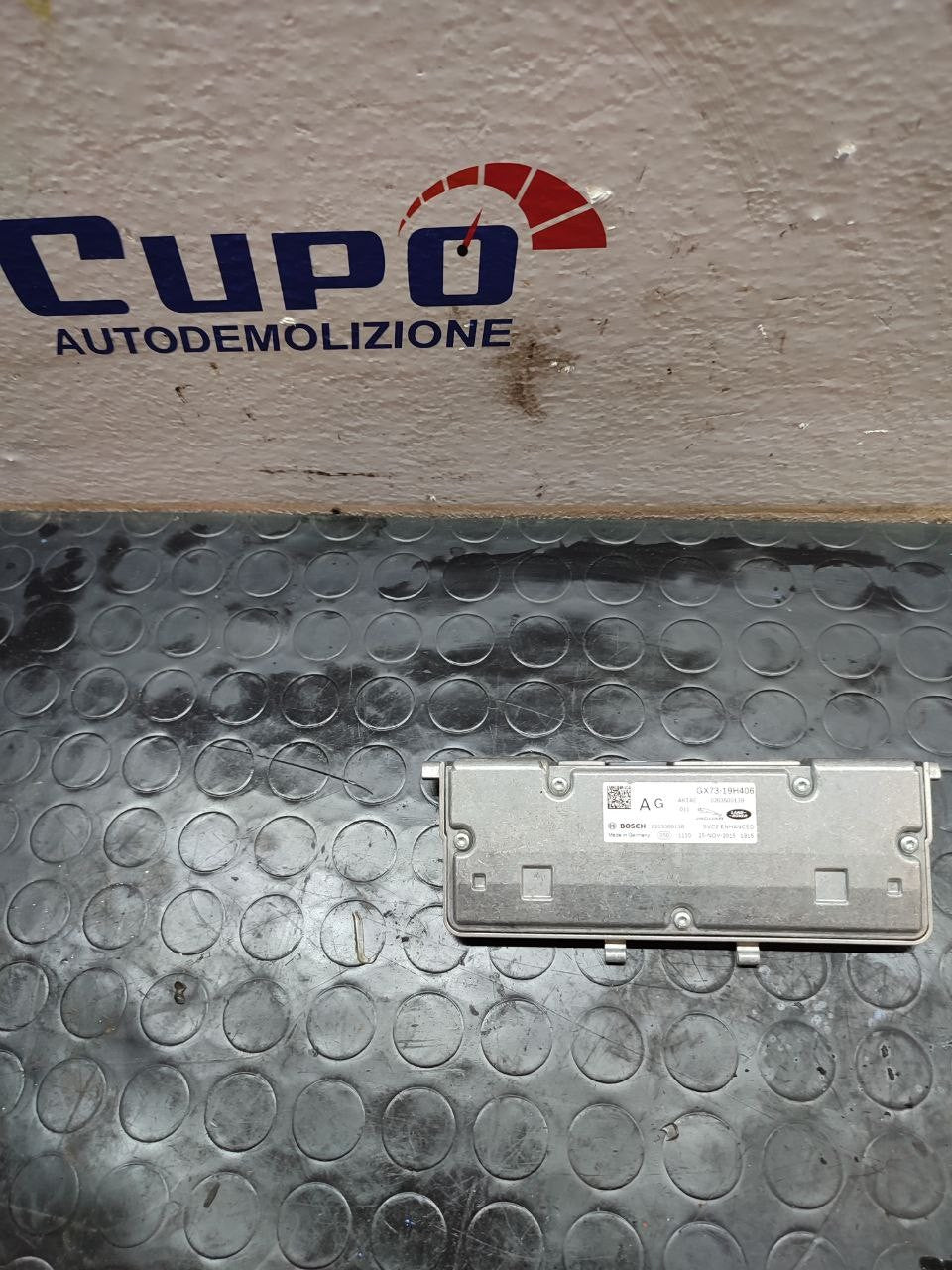 Fotocamera anteriore lane assist Jaguar XE ( 2015 ) cod gx73-19h406 - F&P CRASH SRLS - Ricambi Usati