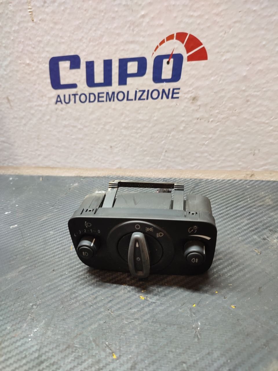Interruttore comandi fari Ford Ecosport / Fiesta mk6 cod c1bt 13a024 cb - F&P CRASH SRLS - Ricambi Usati