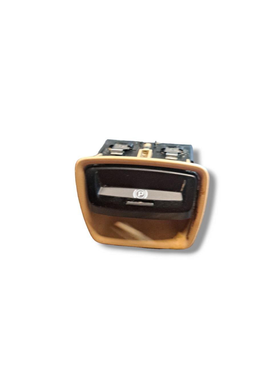 Interruttore freno di stazionamento Porsche Panamera 970 (2013) COD:97061325102 - F&P CRASH SRLS - Ricambi Usati
