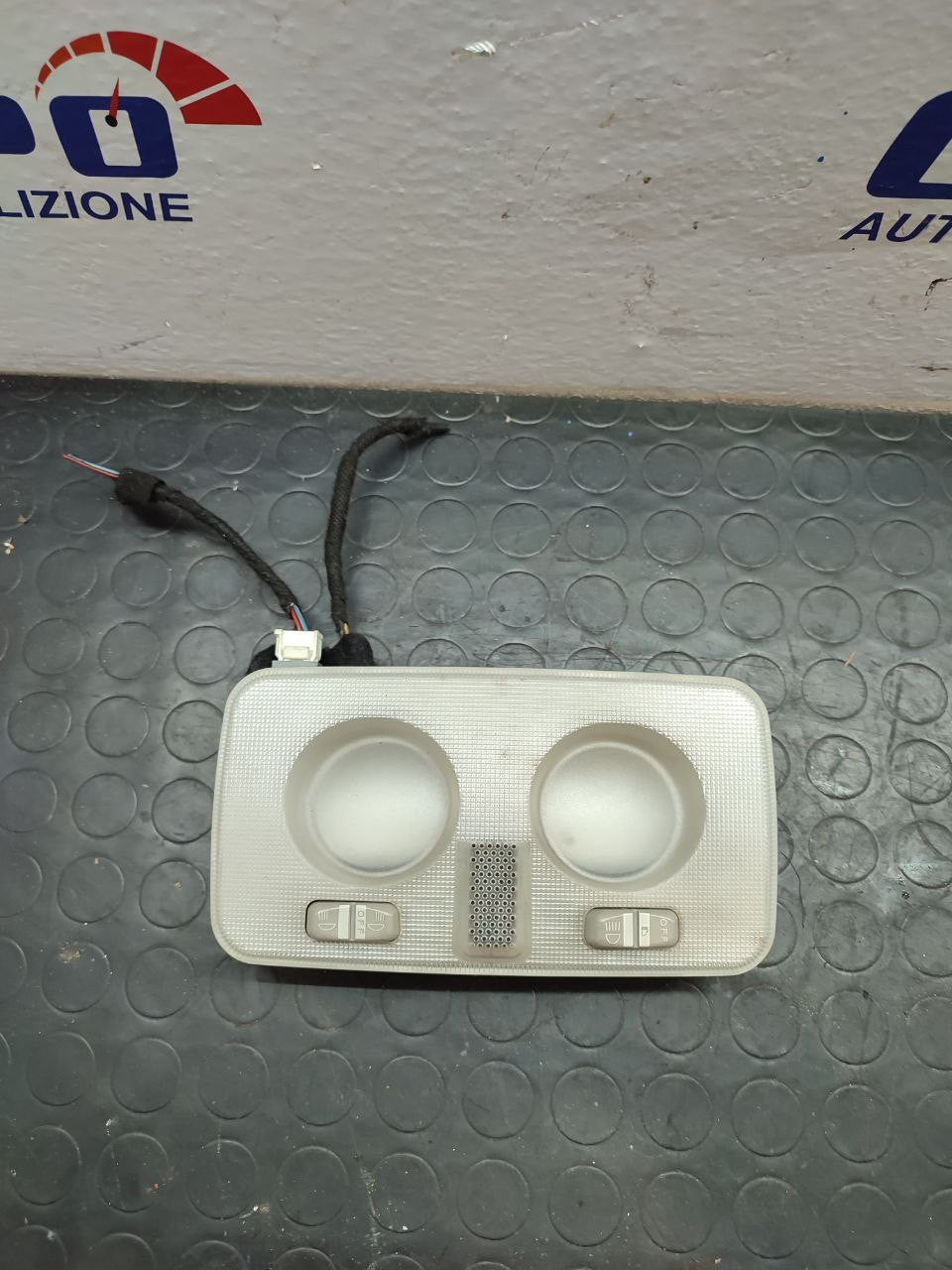 Luce interna / Plafoniera FIAT BRAVO 198 1.4 cod: 735432222 - F&P CRASH SRLS - Ricambi Usati