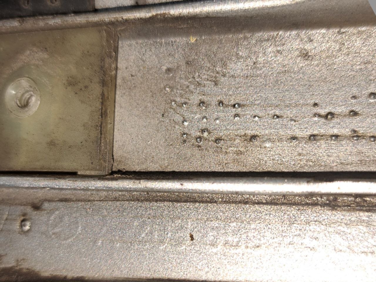 Modanatura porta anteriore sinistra Mercedes - Benz Classe C ( W203 - 2005 ) COD:A2036904962 - F&P CRASH SRLS - Ricambi Usati