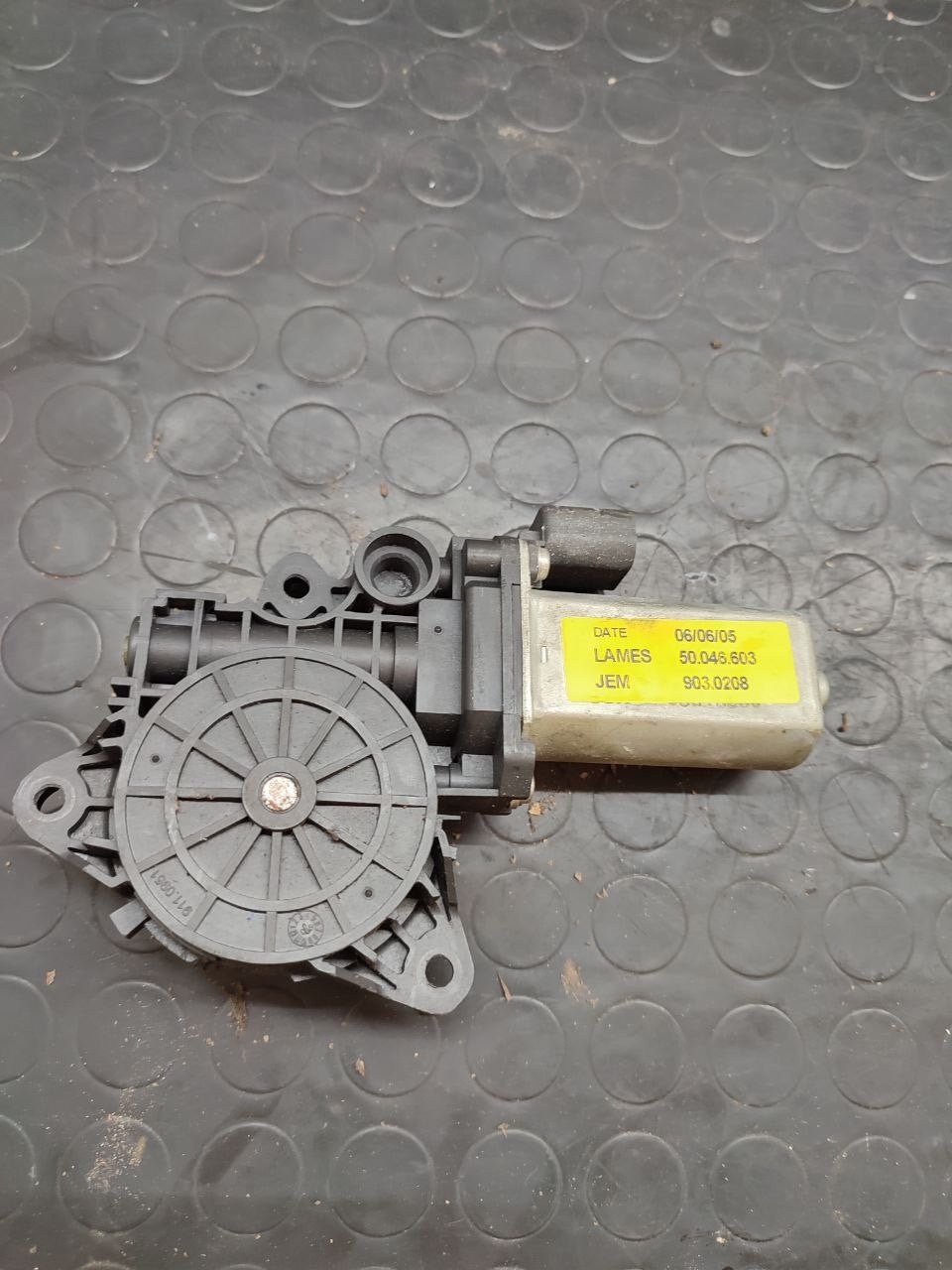 Motorino Alzacristallo anteriore sinistro LANCIA MUSA 1.3MJ - F&amp;P CRASH SRLS - Ricambi Usati