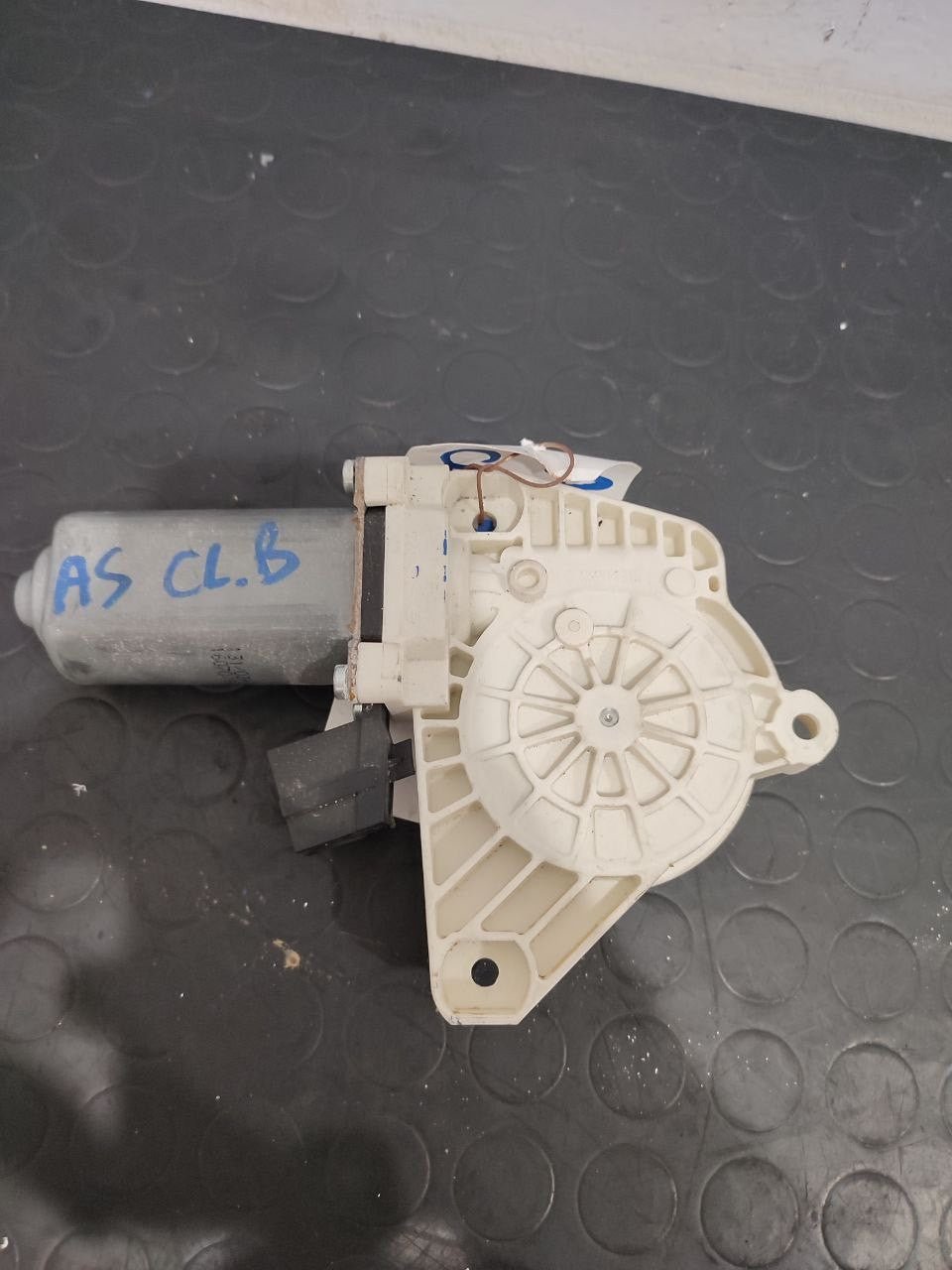 Motorino Alzacristallo anteriore sinistro MERCEDES-BENZ CLASSE B (T245) cdi - F&P CRASH SRLS - Ricambi Usati