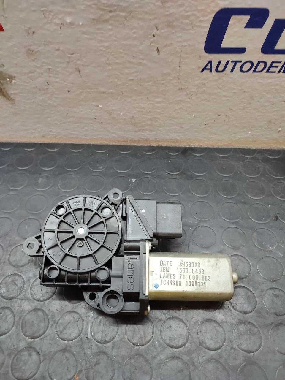 Motorino Alzacristallo posteriore sinistro FIAT CROMA 1.9 MJT 5P - F&amp;P CRASH SRLS - Ricambi Usati