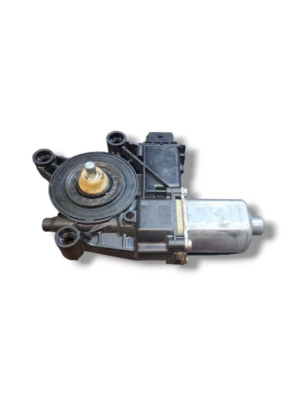 Motorino alzavetro Anteriore Destro (dx) Alfa Romeo Stelvio (2017&gt;) COD:0130822068 - F&amp;P CRASH SRLS - Ricambi Usati