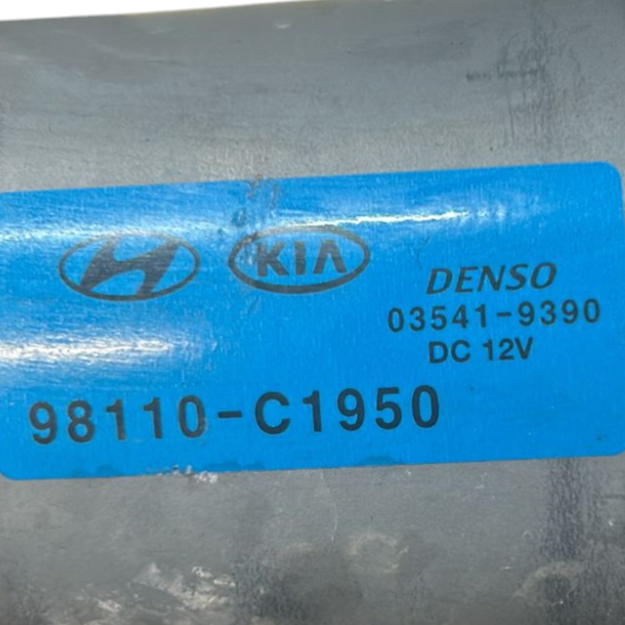Motorino Tergicristalli Anteriore Kia Stonic cod.98110 - C1950 (2017 > ) - F&P CRASH SRLS - Ricambi Usati