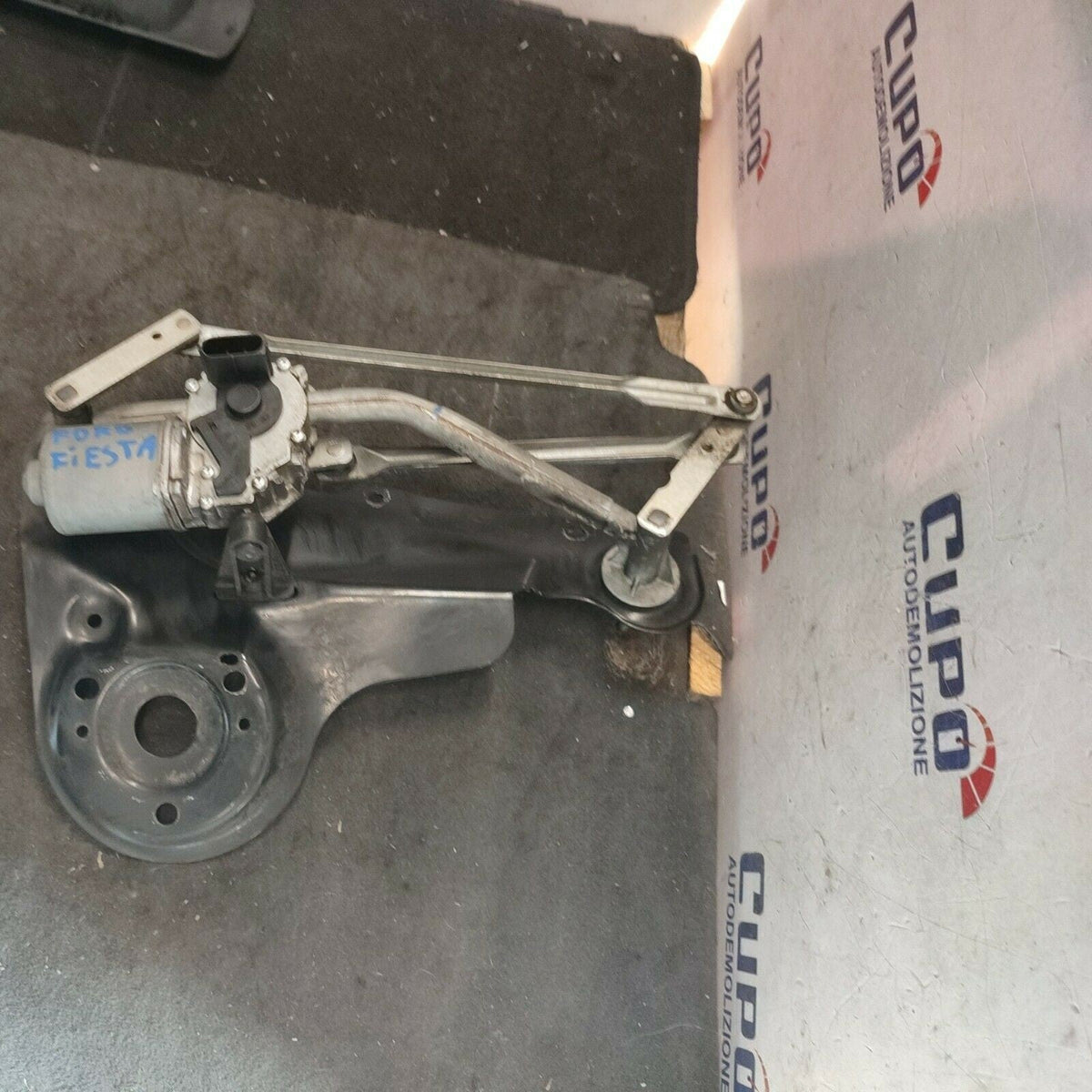 MOTORINO TERGICRISTALLO ANTERIORE con Tandem FORD FIESTA V (2002- 2008) 704.745 - F&amp;P CRASH SRLS - Ricambi Usati