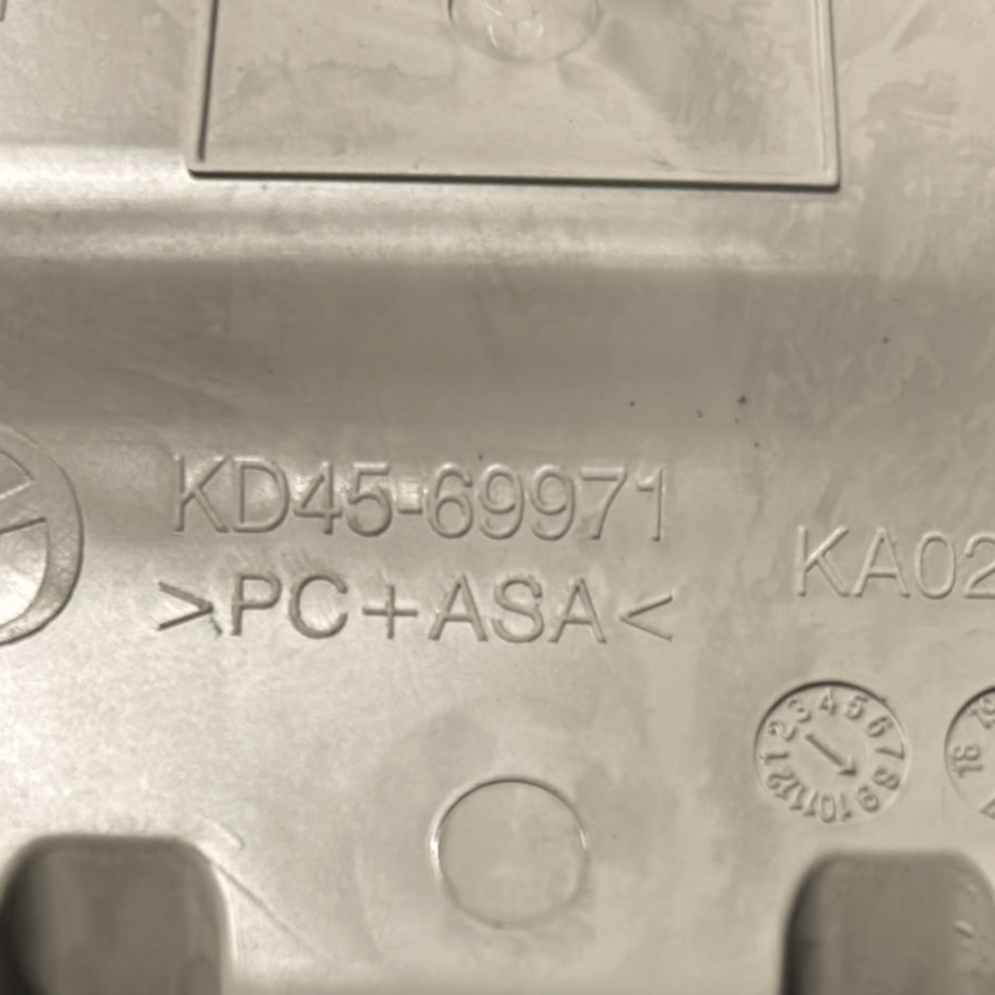 Plafoniera Mazda CX - 3 cod:KD45 - 69971 (2015 >) - F&P CRASH SRLS - Ricambi Usati