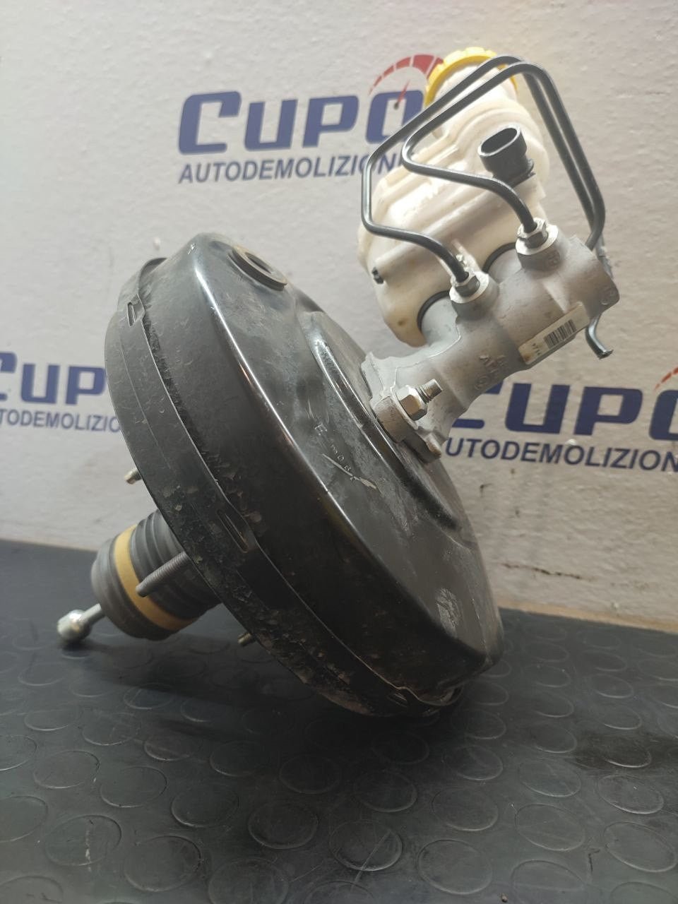 Pompa servofreno FIAT 500 1.2 (2008) benz cod: 51838696 - F&amp;P CRASH SRLS - Ricambi Usati
