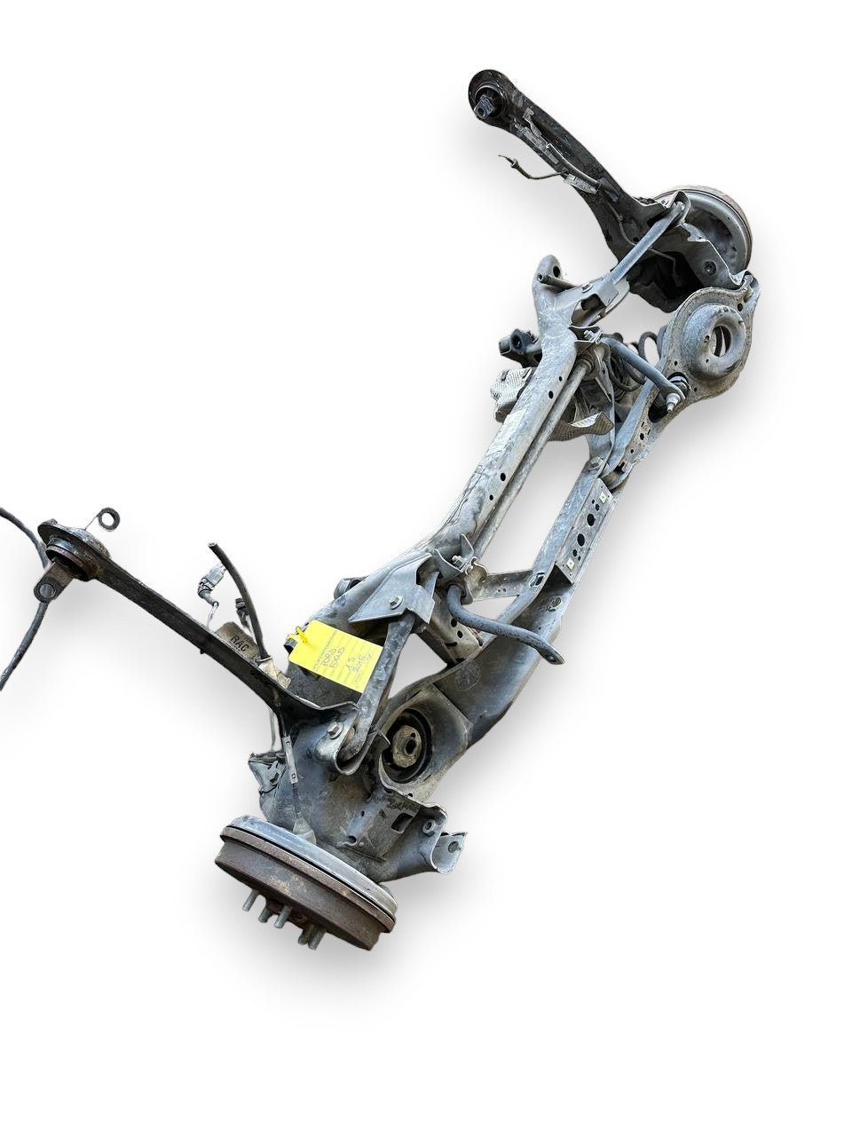 Ponte / Assale Posteriore A Tamburo Ford Focus 3 - 1.5 Diesel (2016) - F&P CRASH SRLS - Ricambi Usati