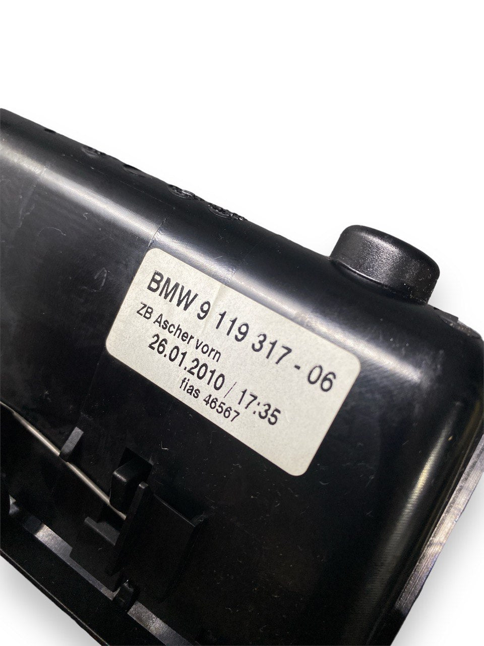 Posacenere con presa accendisigari BMW Serie 7 ( F02 - 2015 ) cod. 911931706 - F&P CRASH SRLS - Ricambi Usati